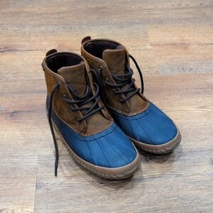 Sperry Duck Boots